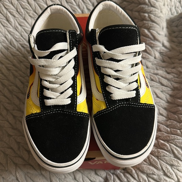 Old Skool Vans (Flame) - Picture 3 of 5